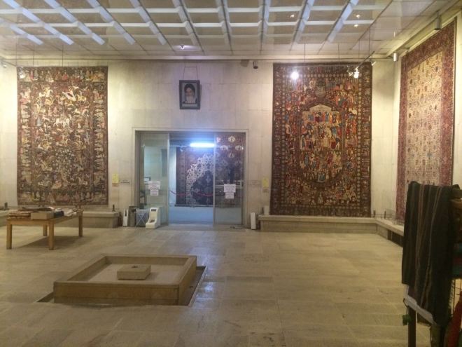 inside-the-carpet-museum-1